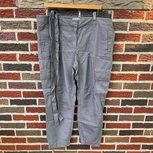 LOFT Gray Cargo Jogger Mid Rise Belted Pants